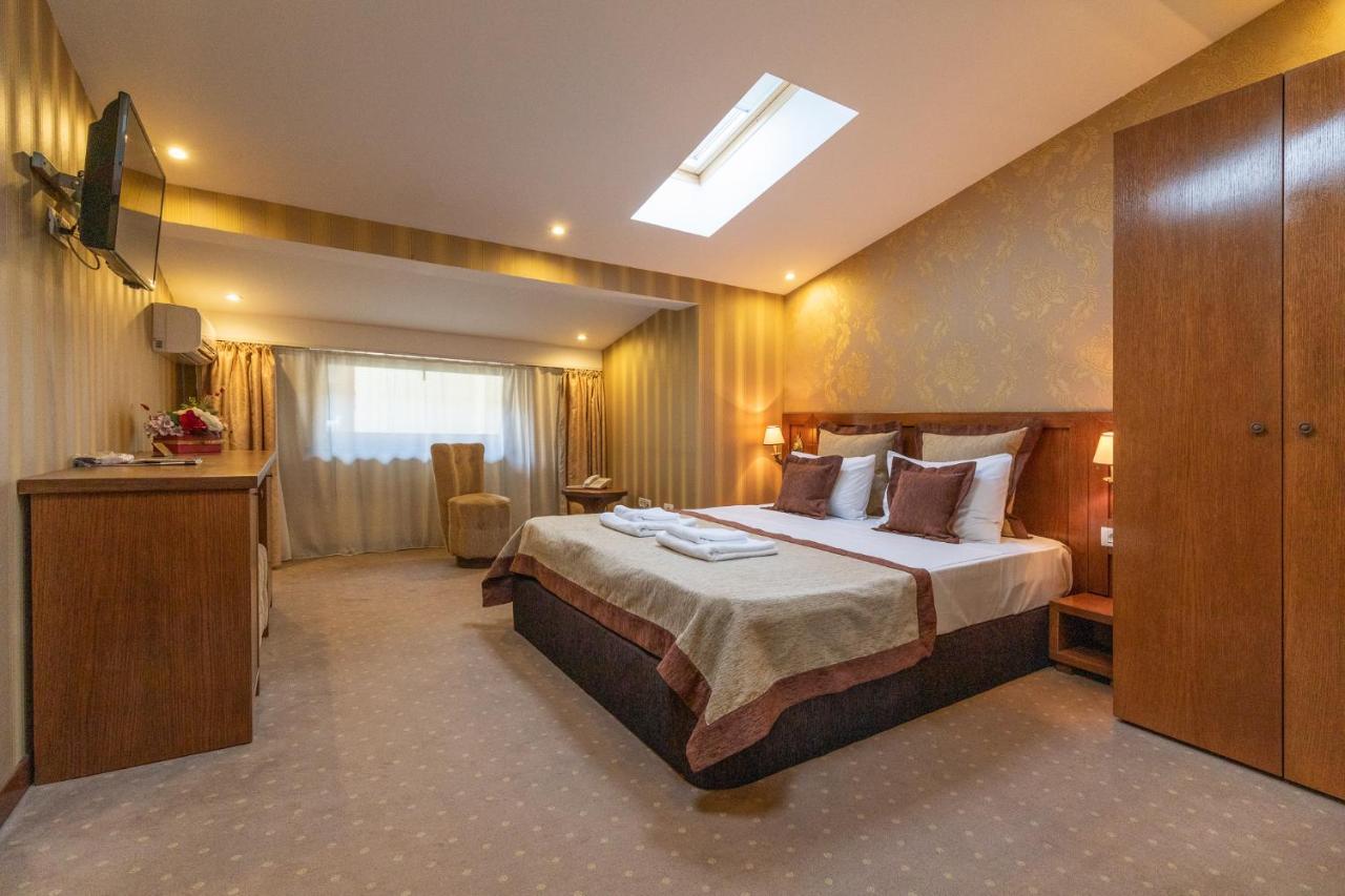 Hotel Gott Braşov Extérieur photo