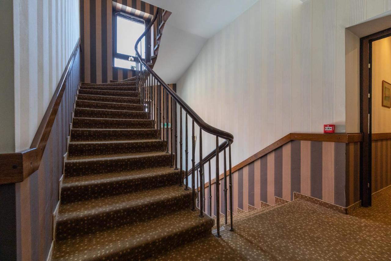 Hotel Gott Braşov Extérieur photo