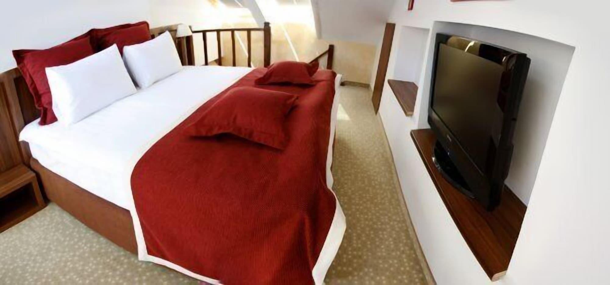 Hotel Gott Braşov Extérieur photo