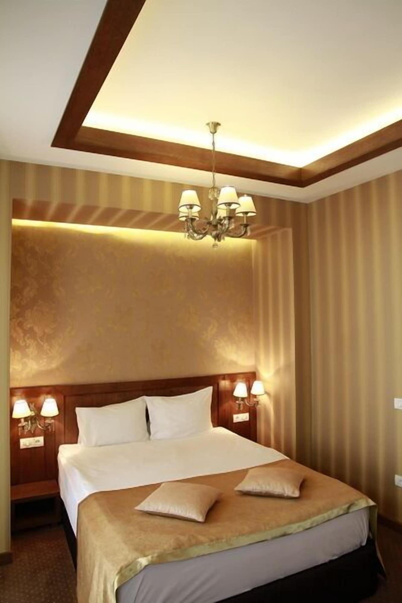 Hotel Gott Braşov Extérieur photo