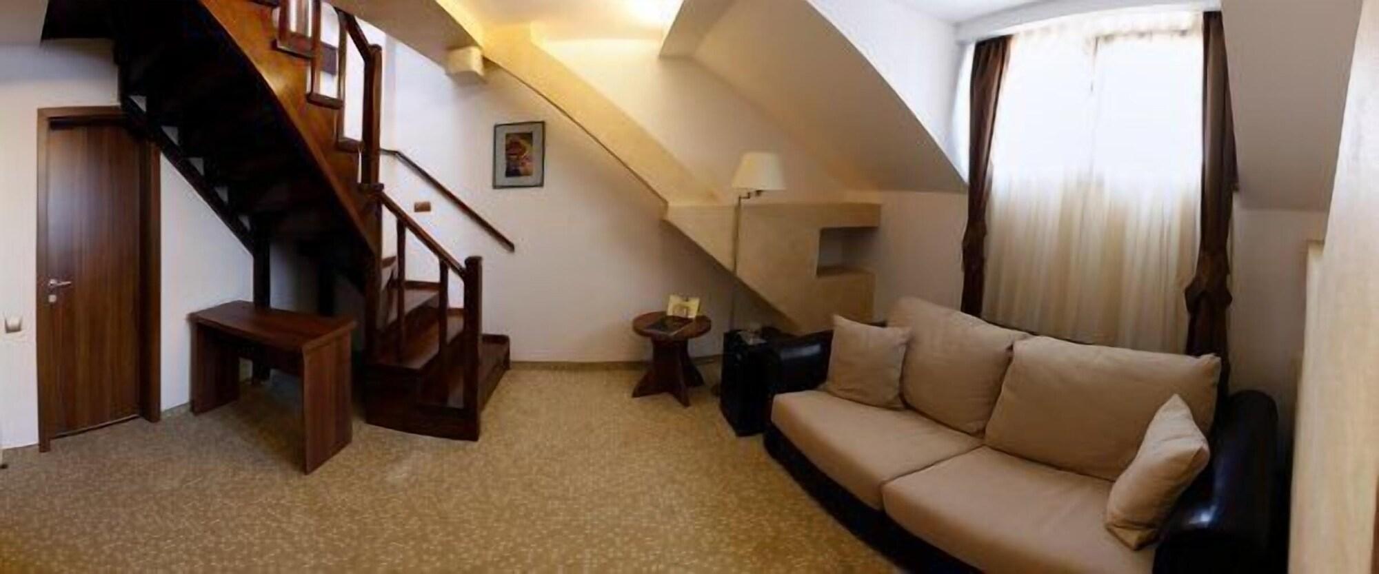 Hotel Gott Braşov Extérieur photo