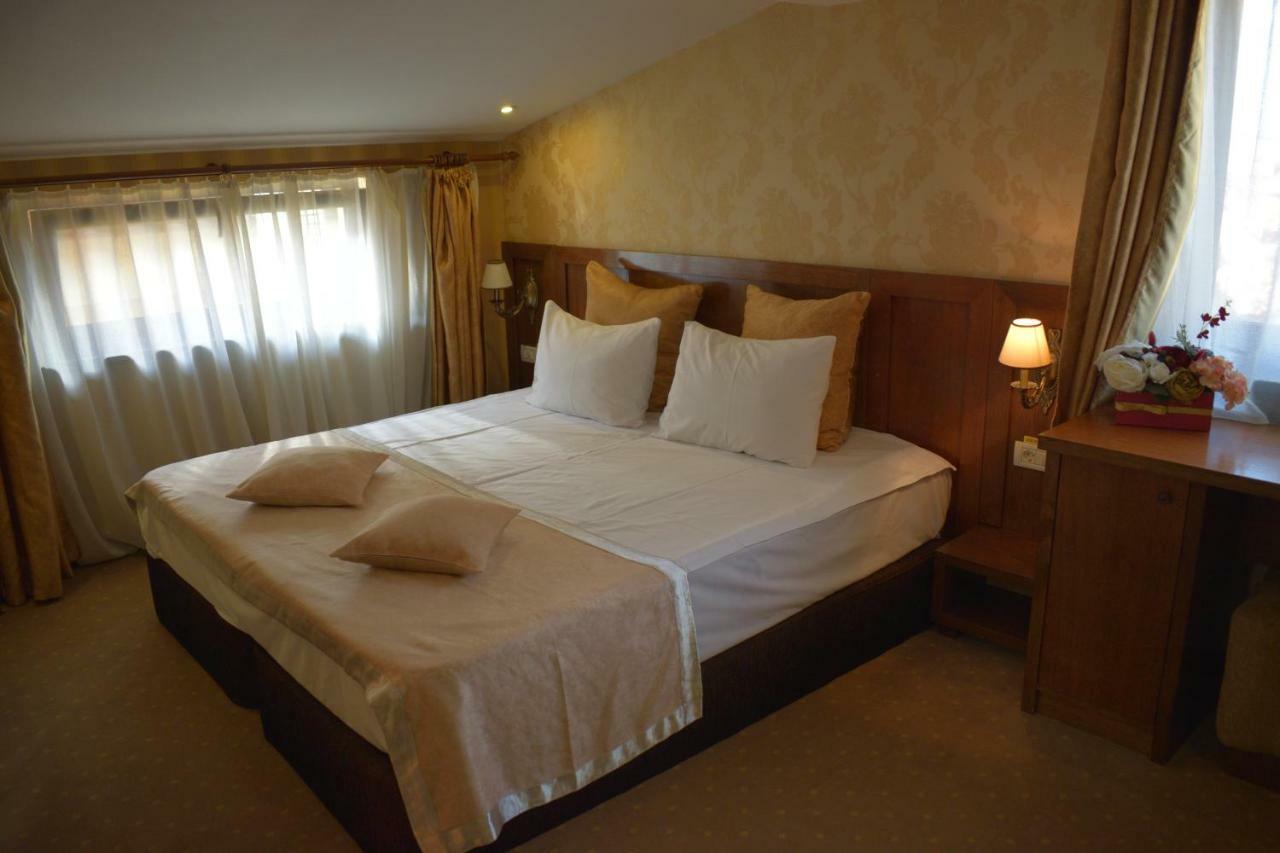 Hotel Gott Braşov Extérieur photo